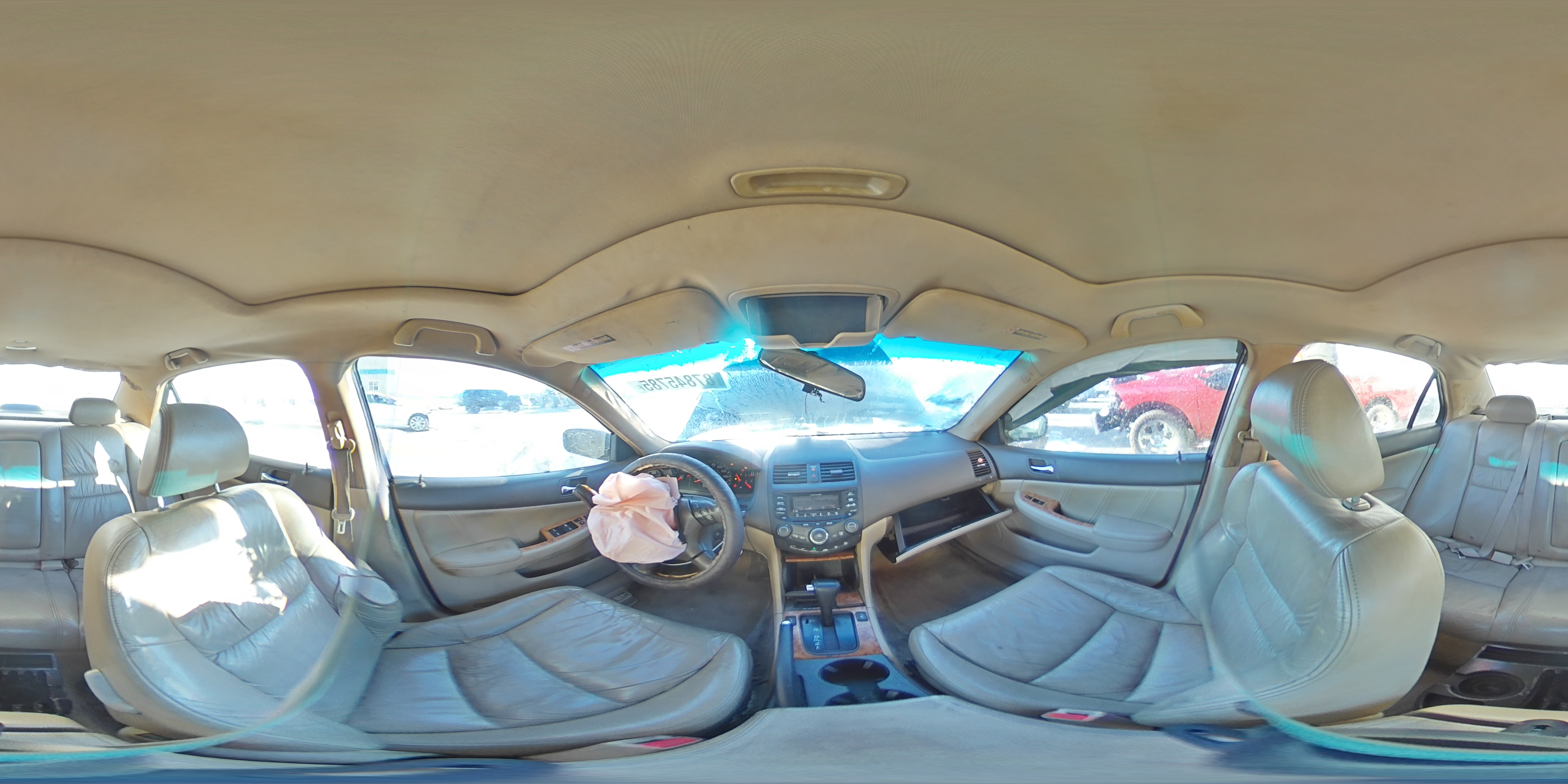 2004 Honda Accord - Image 13