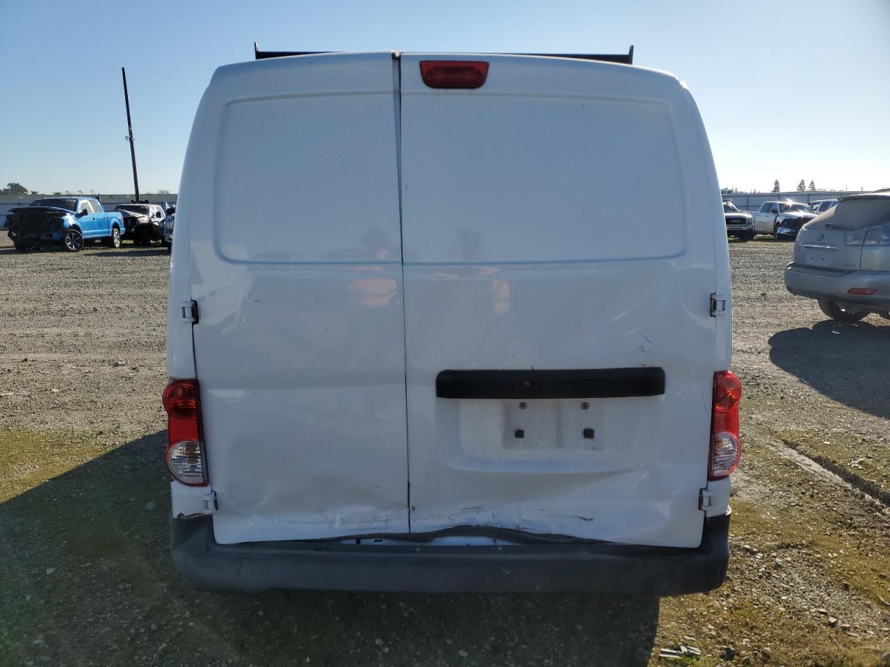 VIN 3N6CM0KN7FK699619 2015 NISSAN NV no.6