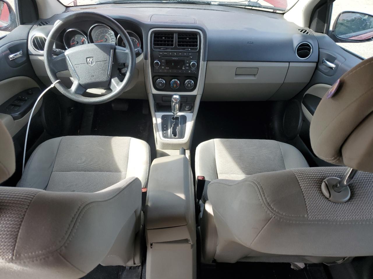 2010 Dodge Caliber - Image 8