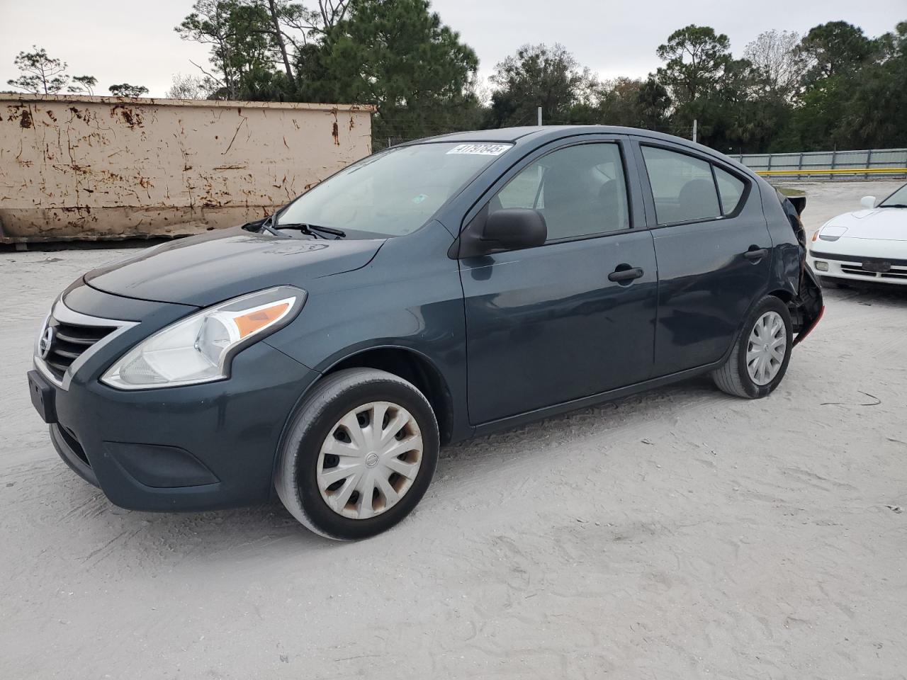 2015 Nissan Versa - Image 1