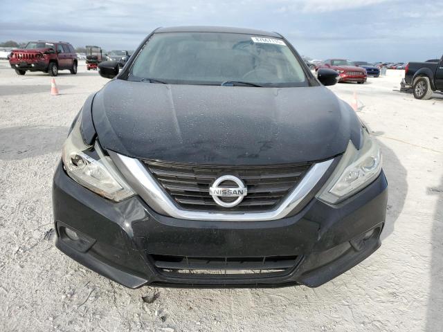  NISSAN ALTIMA 2016 Czarny