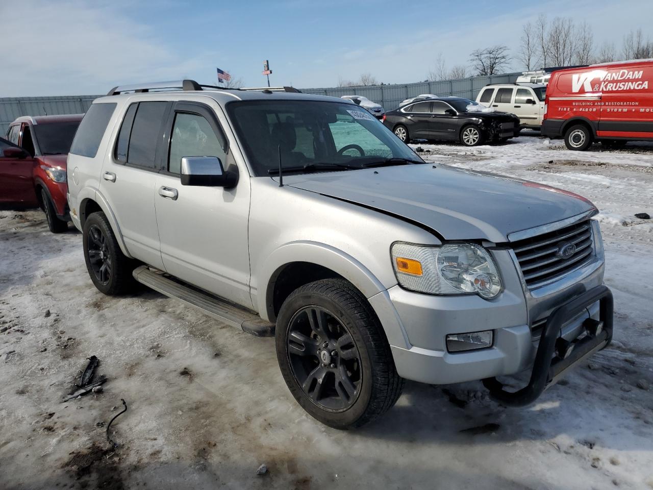 2010 Ford Explorer - Image 4