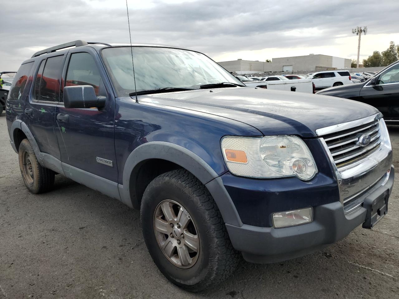 2006 Ford Explorer - Image 4