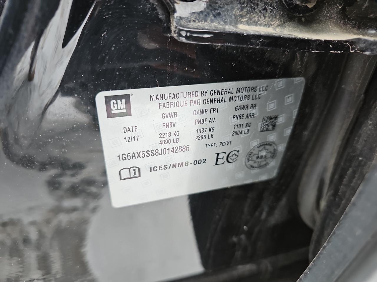 2018 Cadillac Cts Luxury VIN: 1G6AX5SS8J0142886 Lot: 43251575