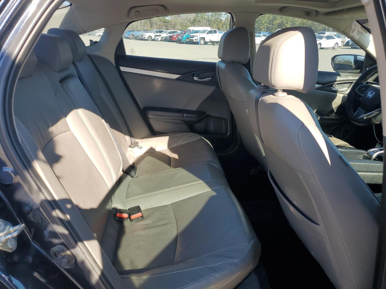 2017 Honda Civic - Image 10