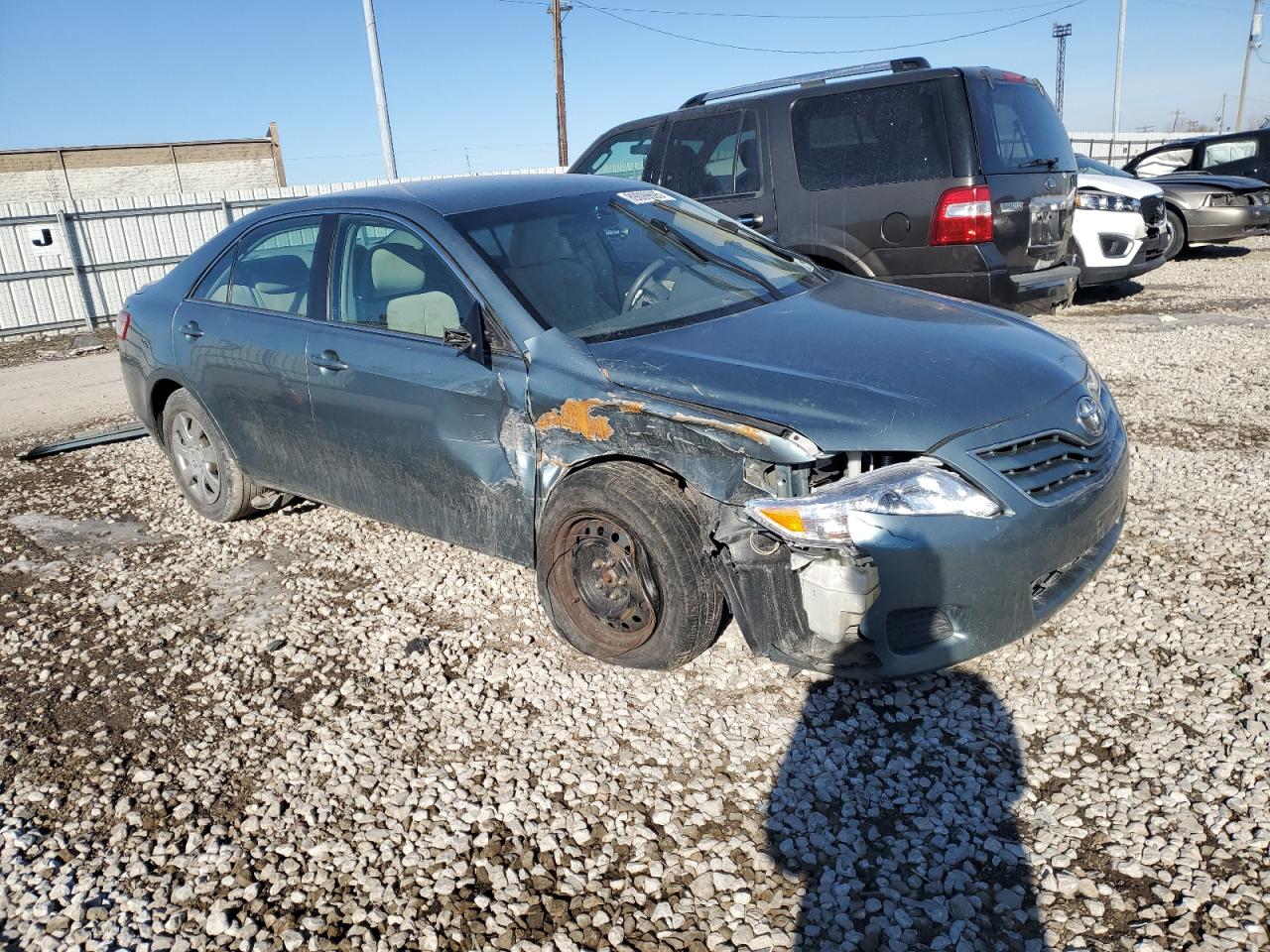 2010 Toyota Camry - Image 4