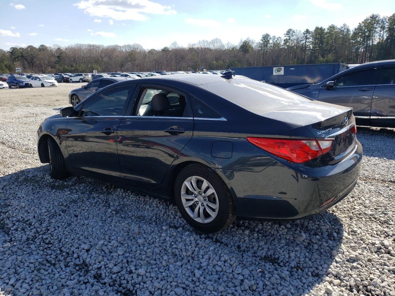 2013 Hyundai Sonata - Image 2