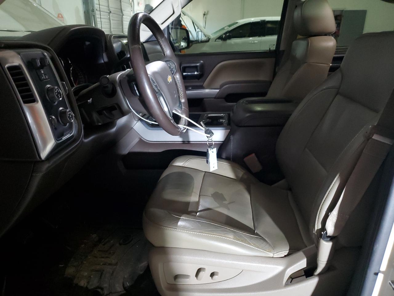 2014 Chevrolet Silverado - Image 7