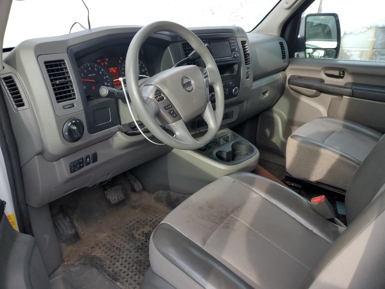 2018 Nissan NV - Image 8