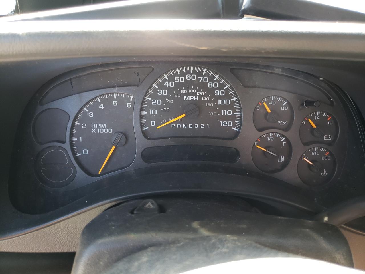 2006 GMC Sierra - Image 9