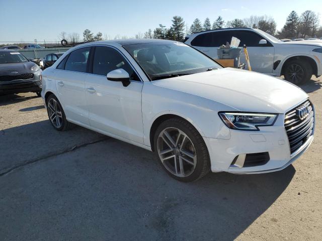  AUDI A3 2019 Белы