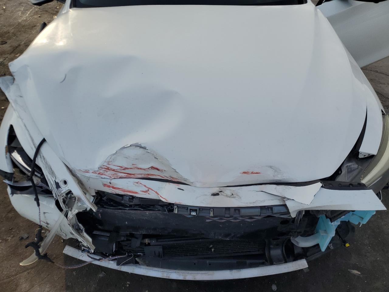 2016 Infiniti Q50 - Image 12