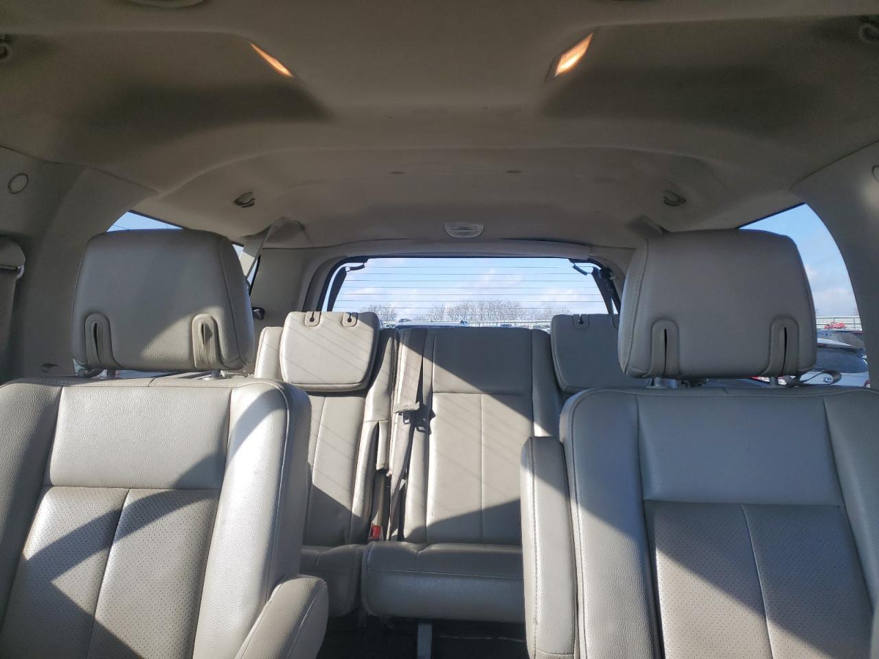 2008 Ford Expedition - Image 11