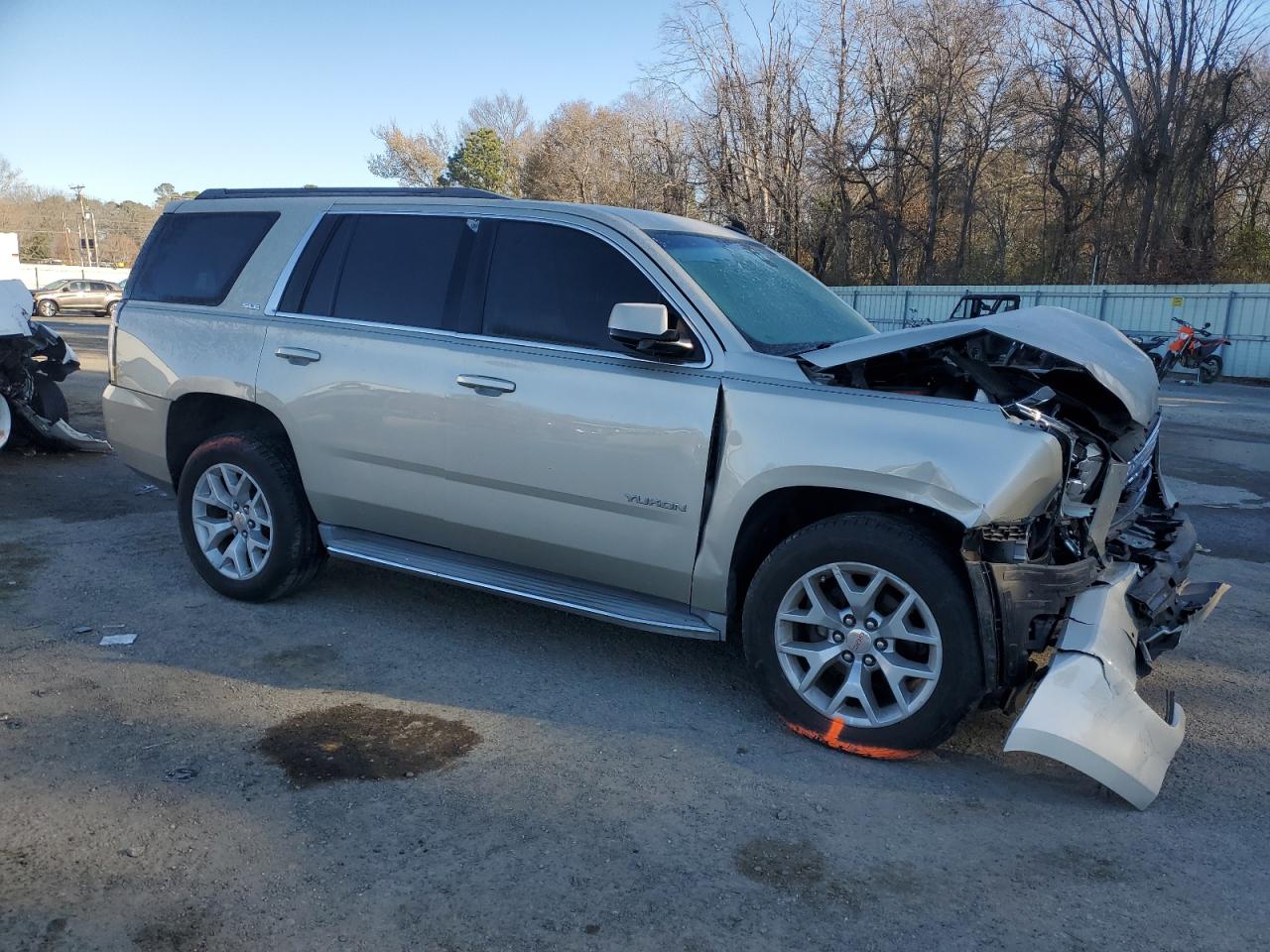 2015 GMC Yukon - Image 4