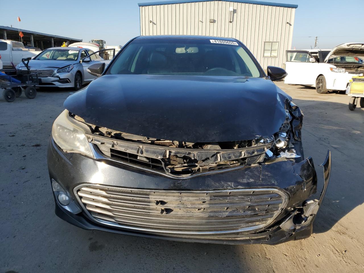 2015 Toyota Avalon - Image 5