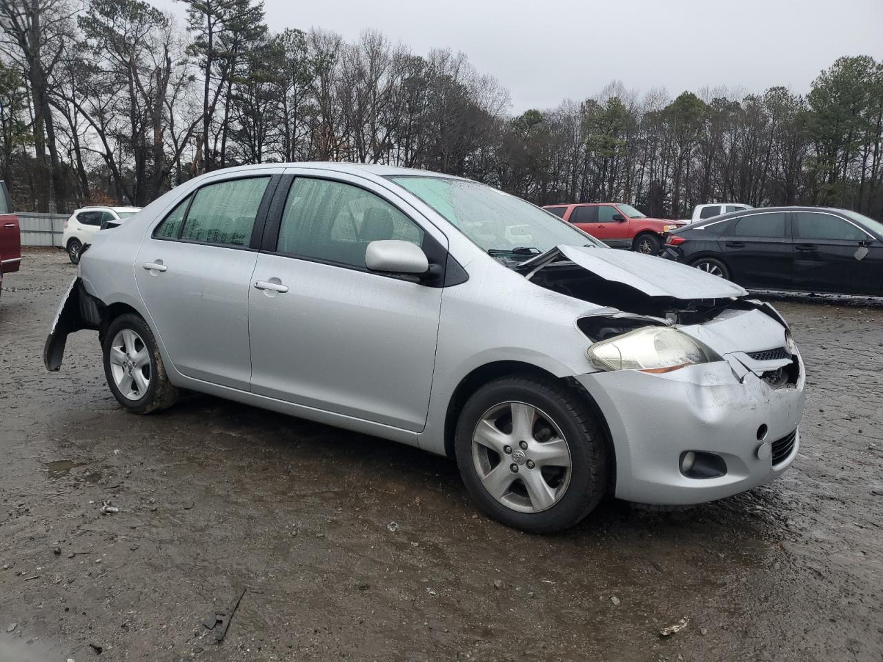 2008 Toyota Yaris - Image 4