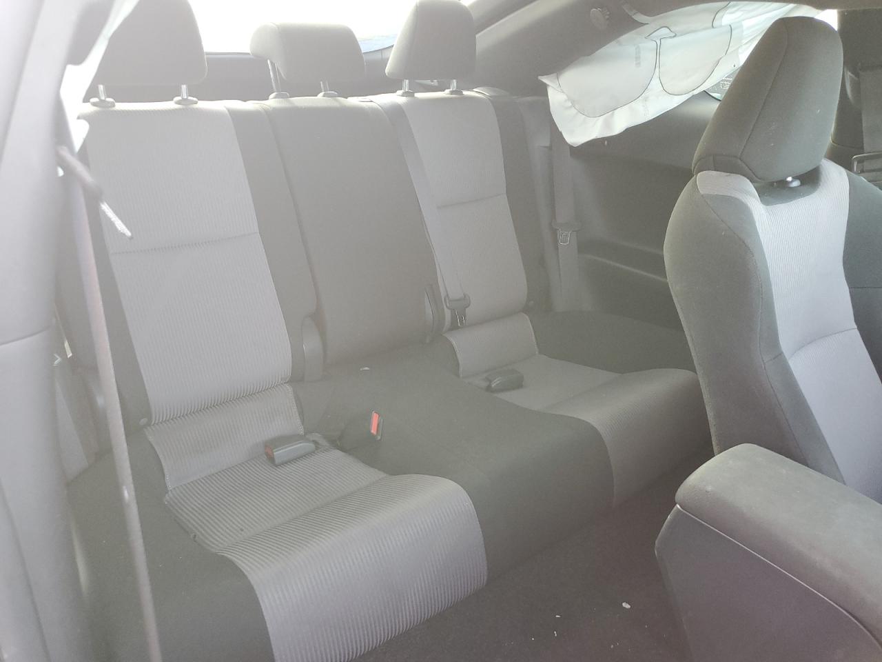 2016 Scion tC - Image 11