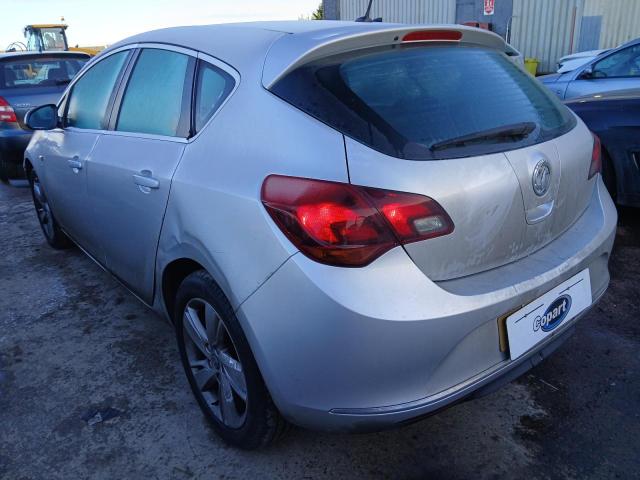 2013 VAUXHALL ASTRA SRI