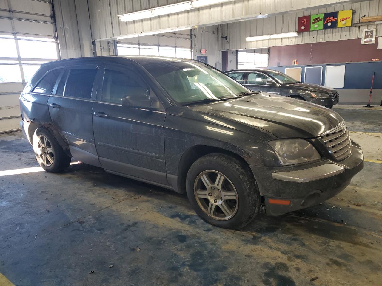 2004 Chrysler Pacifica - Image 4