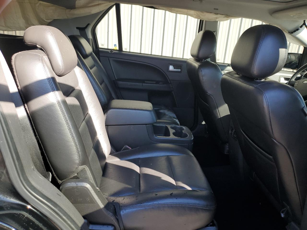 2005 Ford Freestyle - Image 11