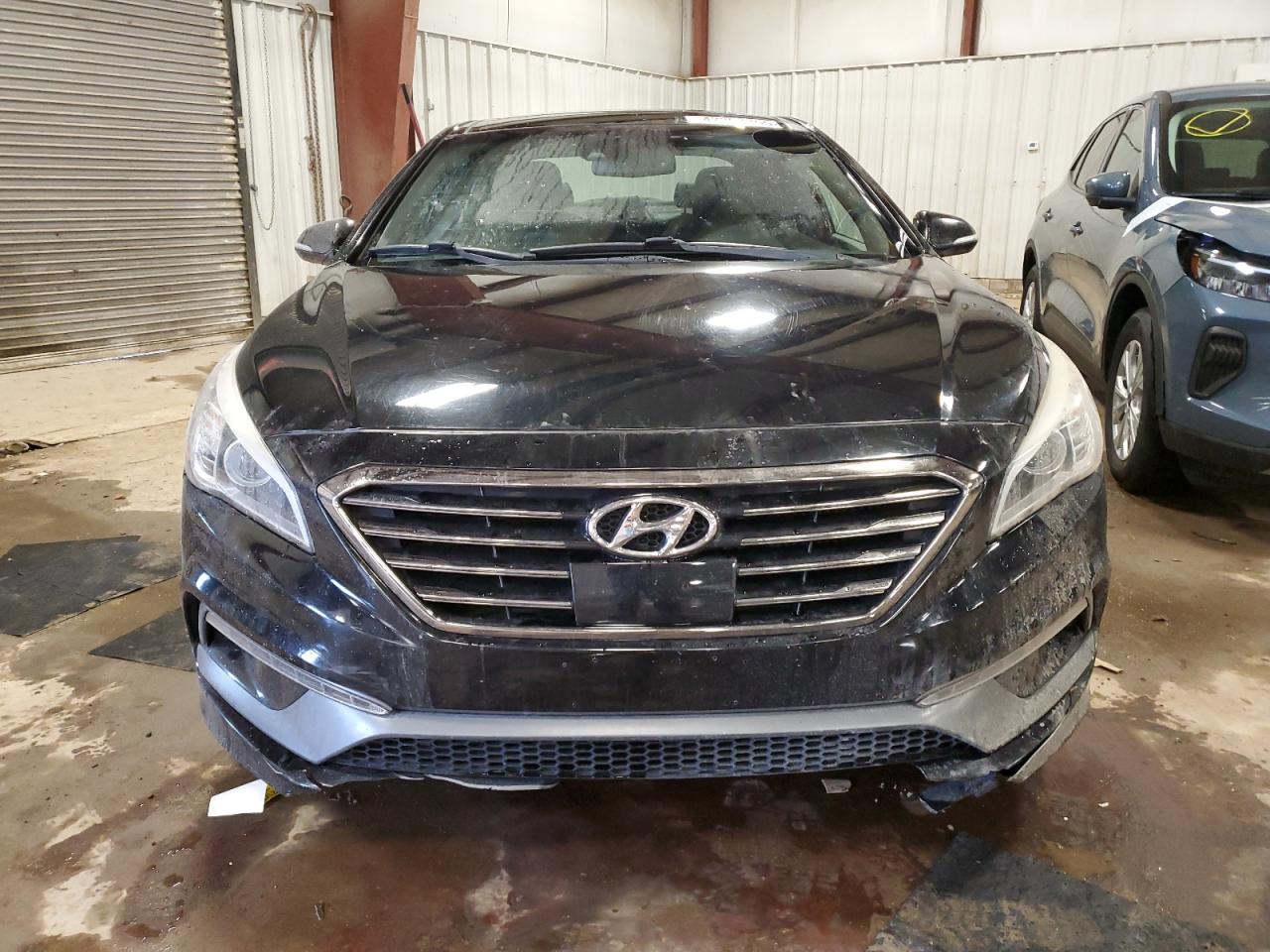 2015 Hyundai Sonata - Image 5
