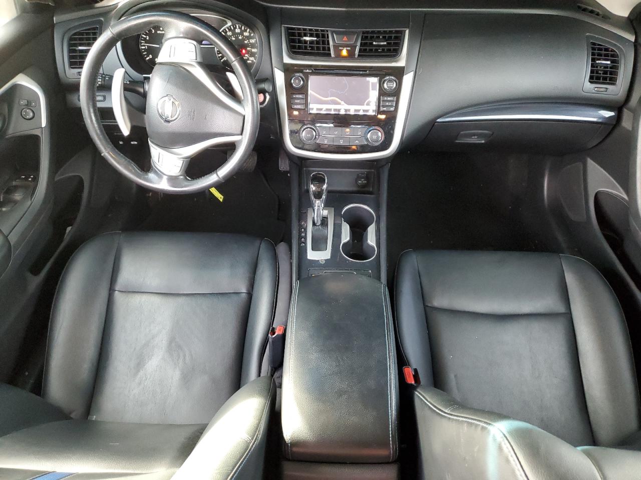 2018 Nissan Altima - Image 8