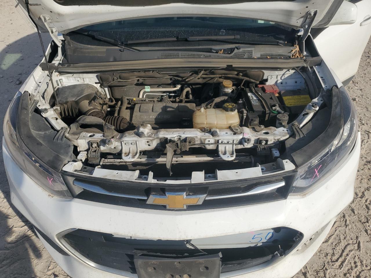 2019 Chevrolet Trax - Image 13