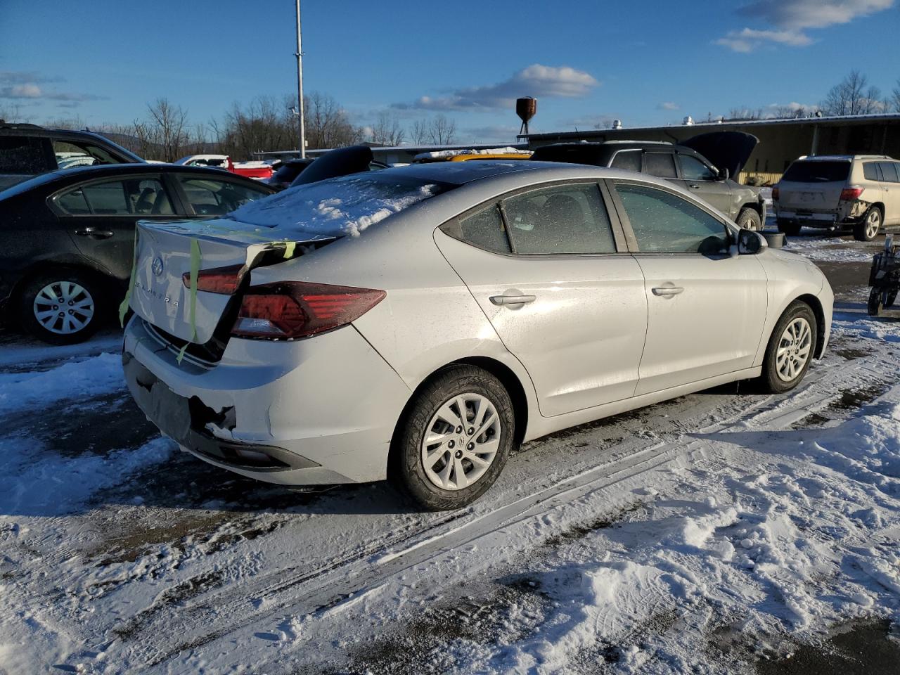 2019 Hyundai Elantra - Image 3