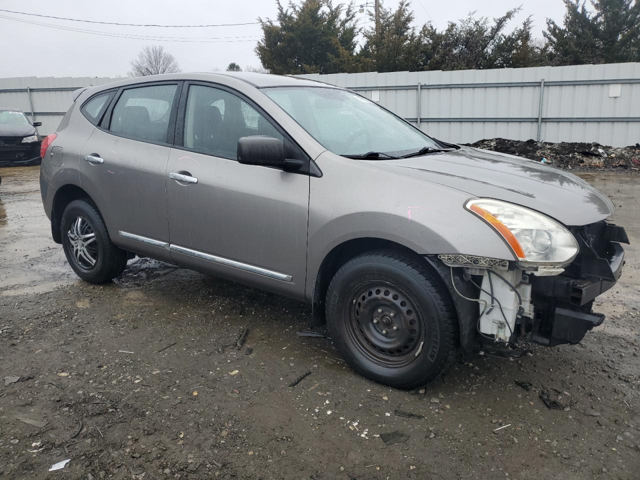 2013 Nissan Rogue - Image 4