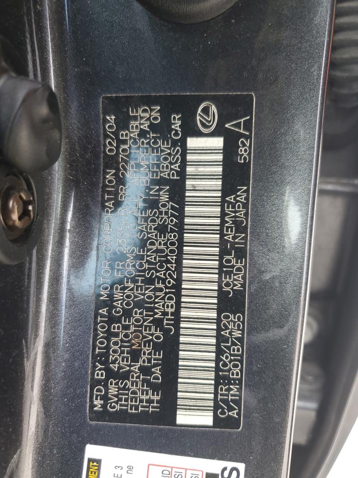 2004 Lexus IS - Image 12