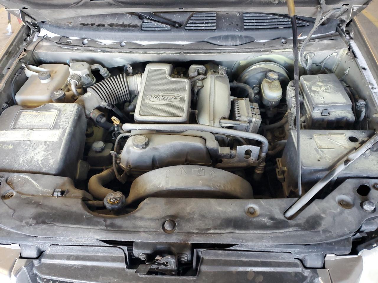 2002 GMC Envoy - Image 12