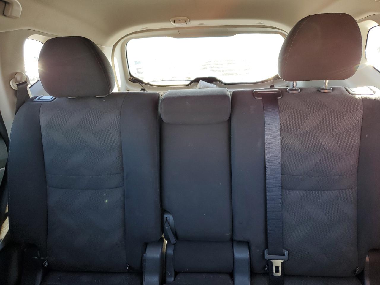 2016 Nissan Rogue - Image 10