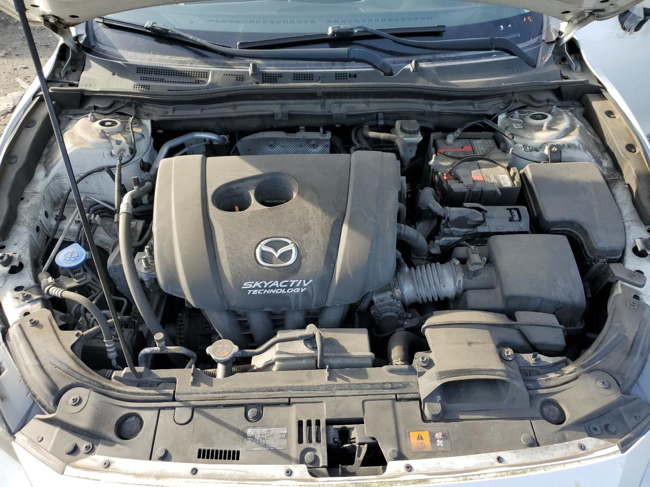2015 Mazda 3 - Image 11