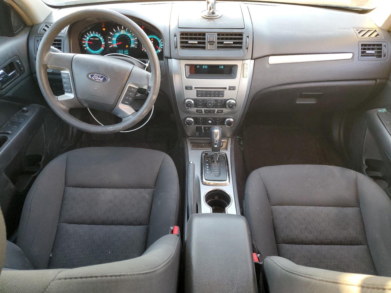 2010 Ford Fusion - Image 8