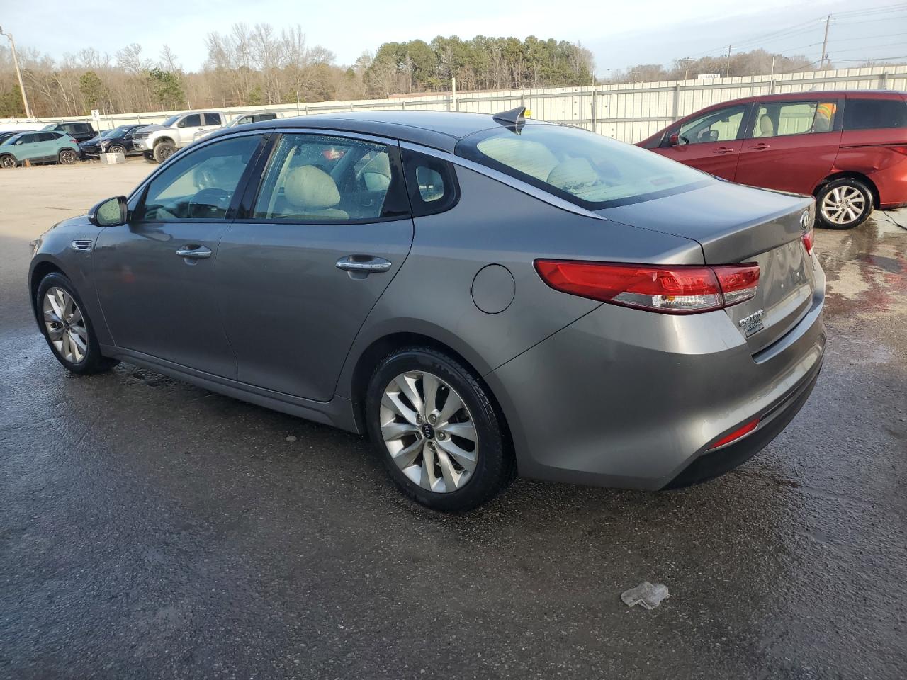 2016 Kia Optima - Image 2