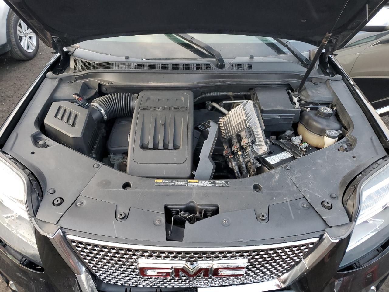 2014 GMC Terrain - Image 12