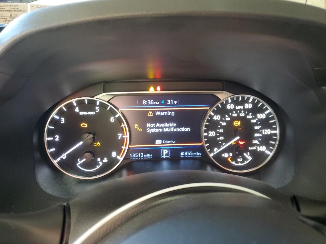 2021 Nissan Altima - Image 9