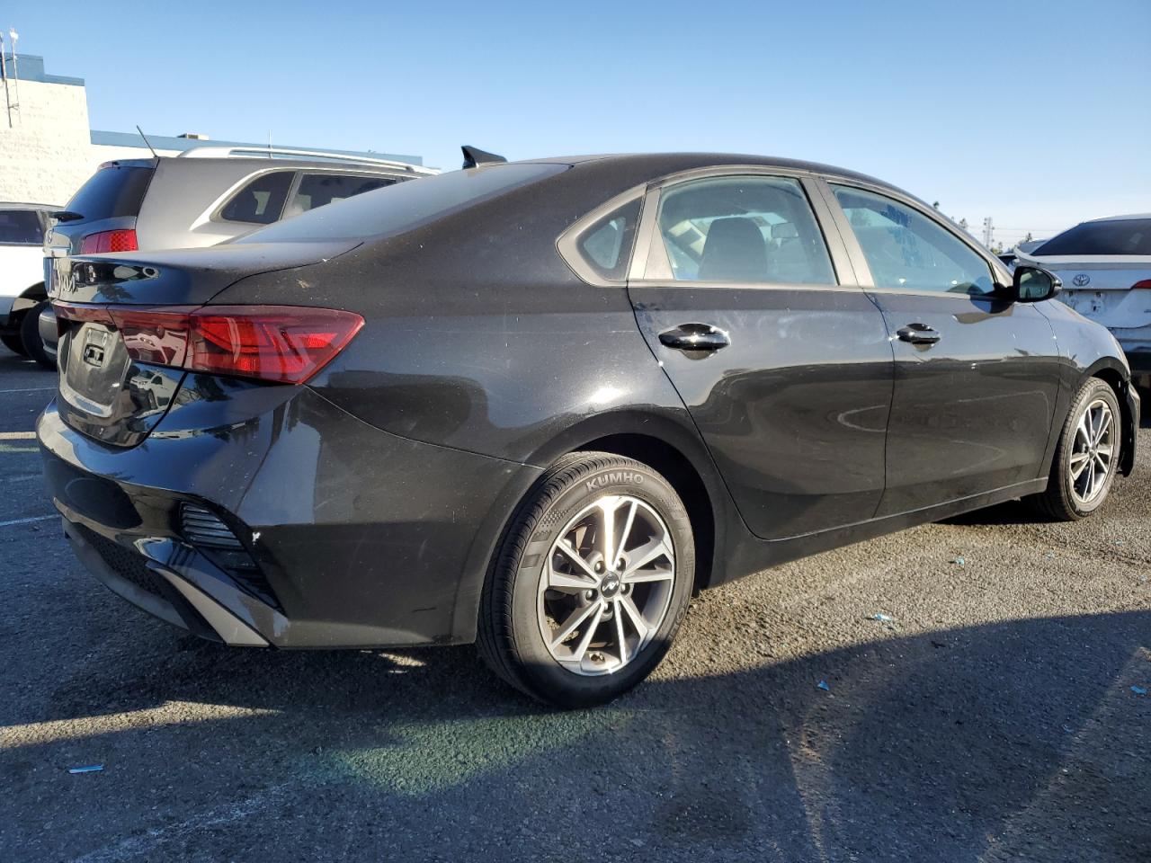2022 Kia Forte - Image 3