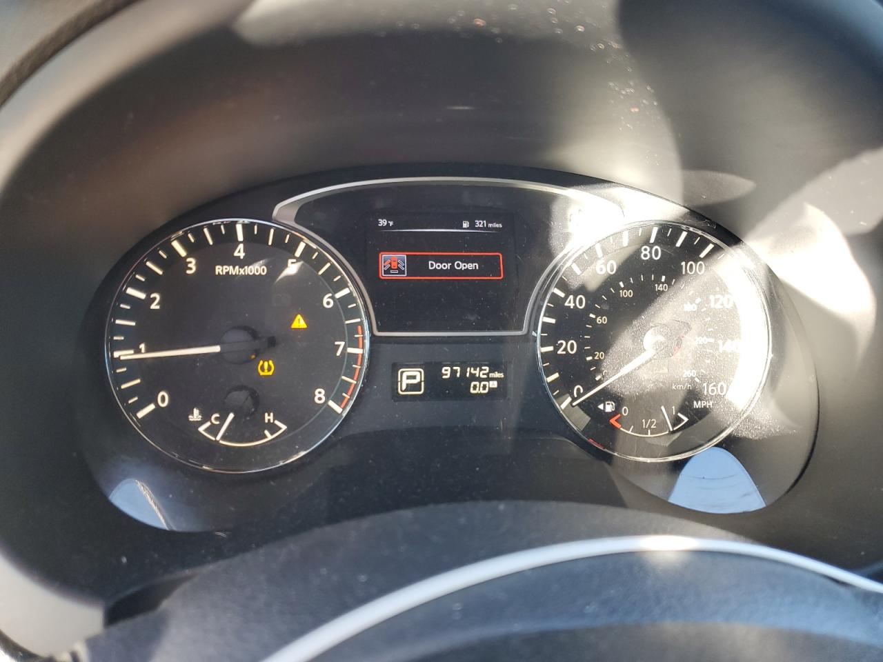 2015 Nissan Altima - Image 9