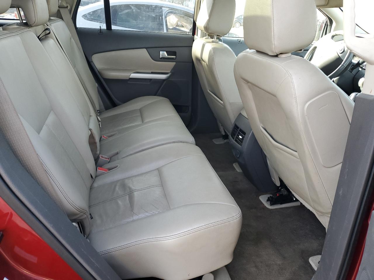 2014 Ford Edge - Image 11