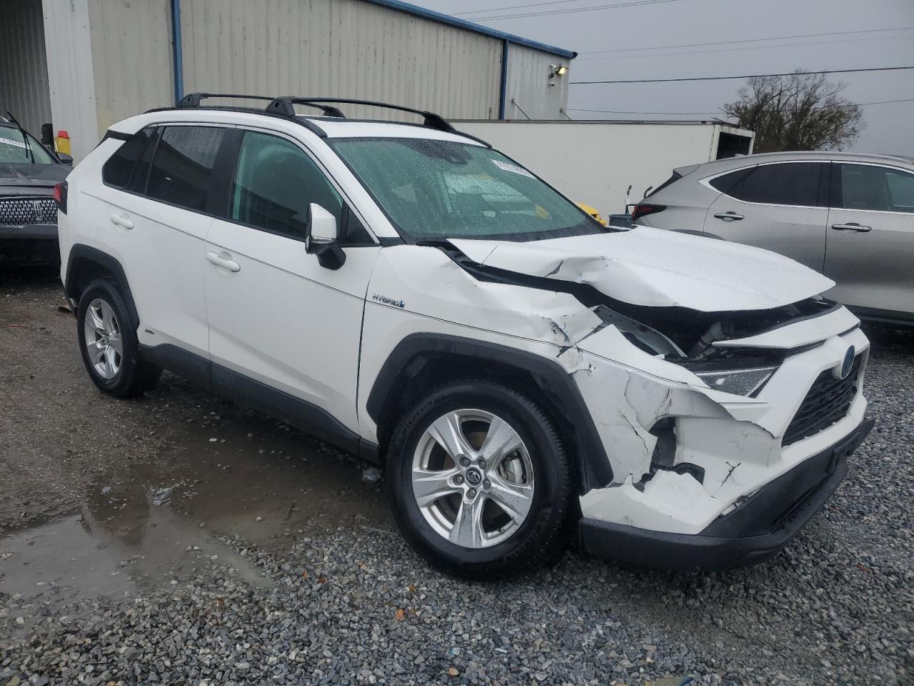 2019 Toyota RAV 4 - Image 4