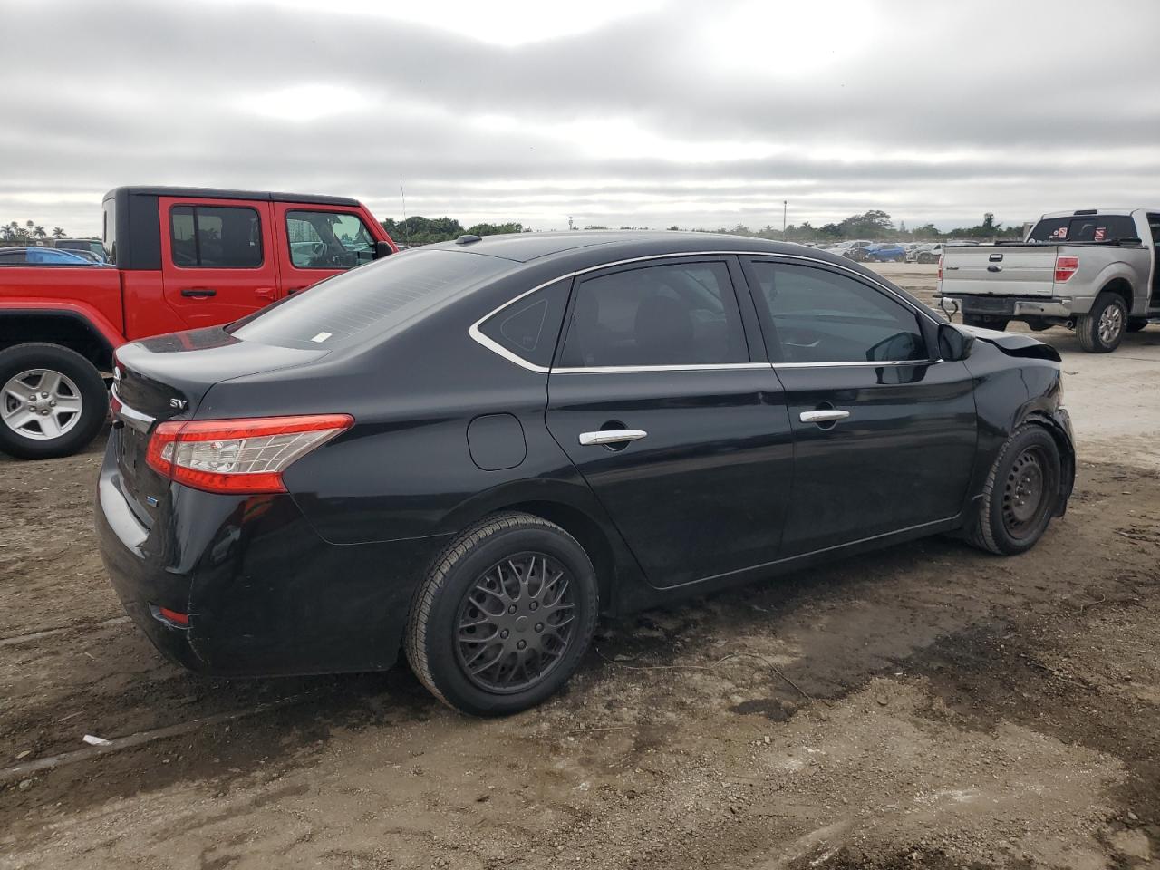 2014 Nissan Sentra - Image 3