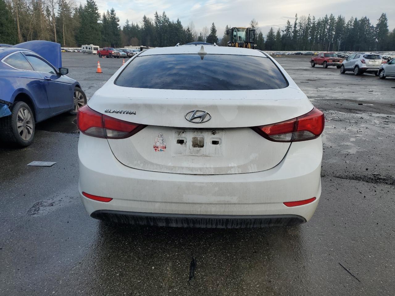 VIN 5NPDH4AE3FH615388 2015 HYUNDAI ELANTRA no.6