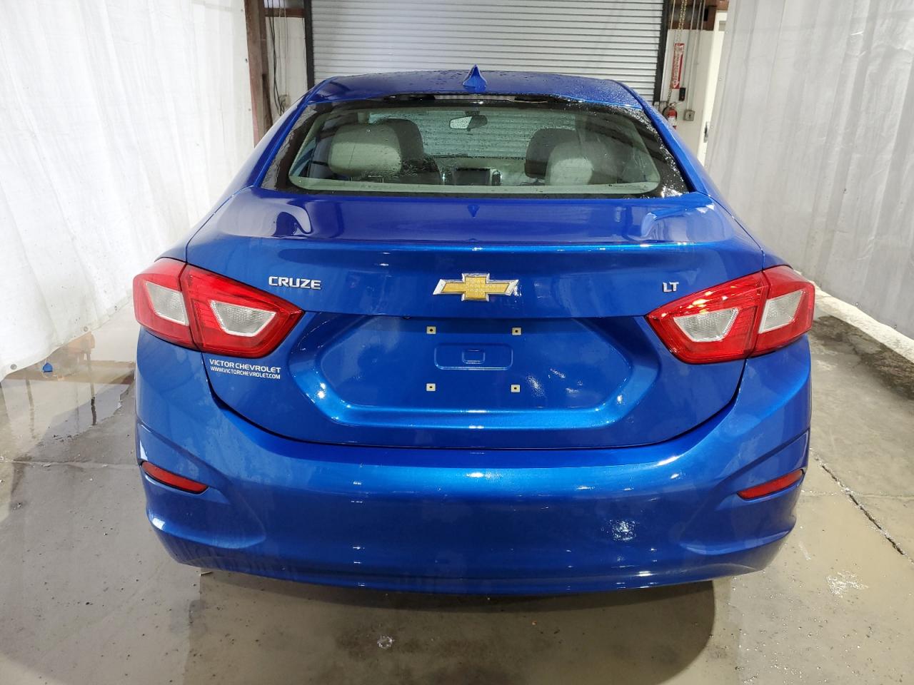 2017 Chevrolet Cruze - Image 6