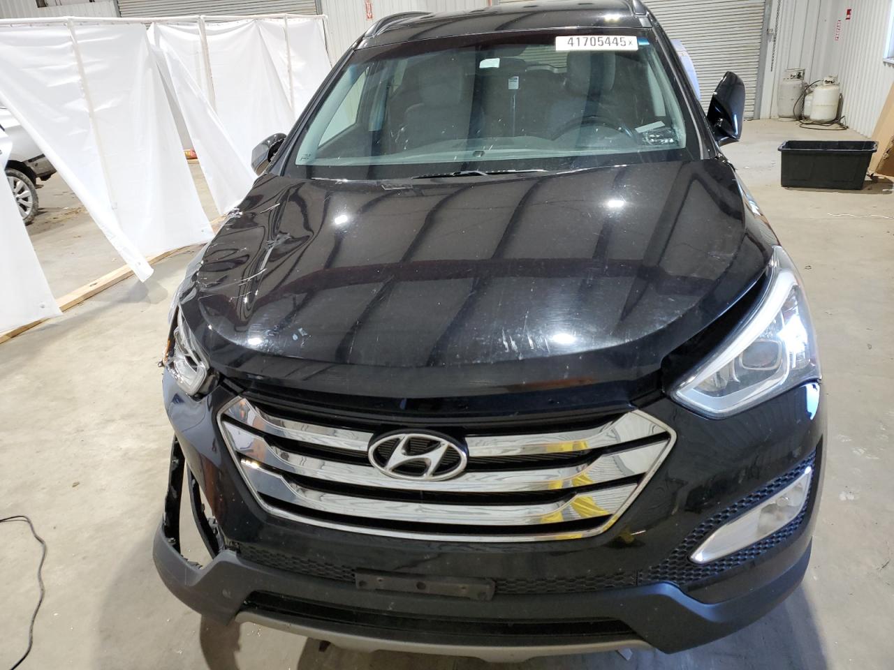 2014 Hyundai Santa Fe - Image 5