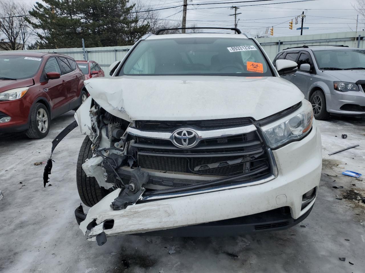 2016 Toyota Highlander - Image 5