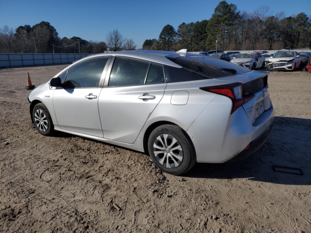 2019 Toyota Prius - Image 2