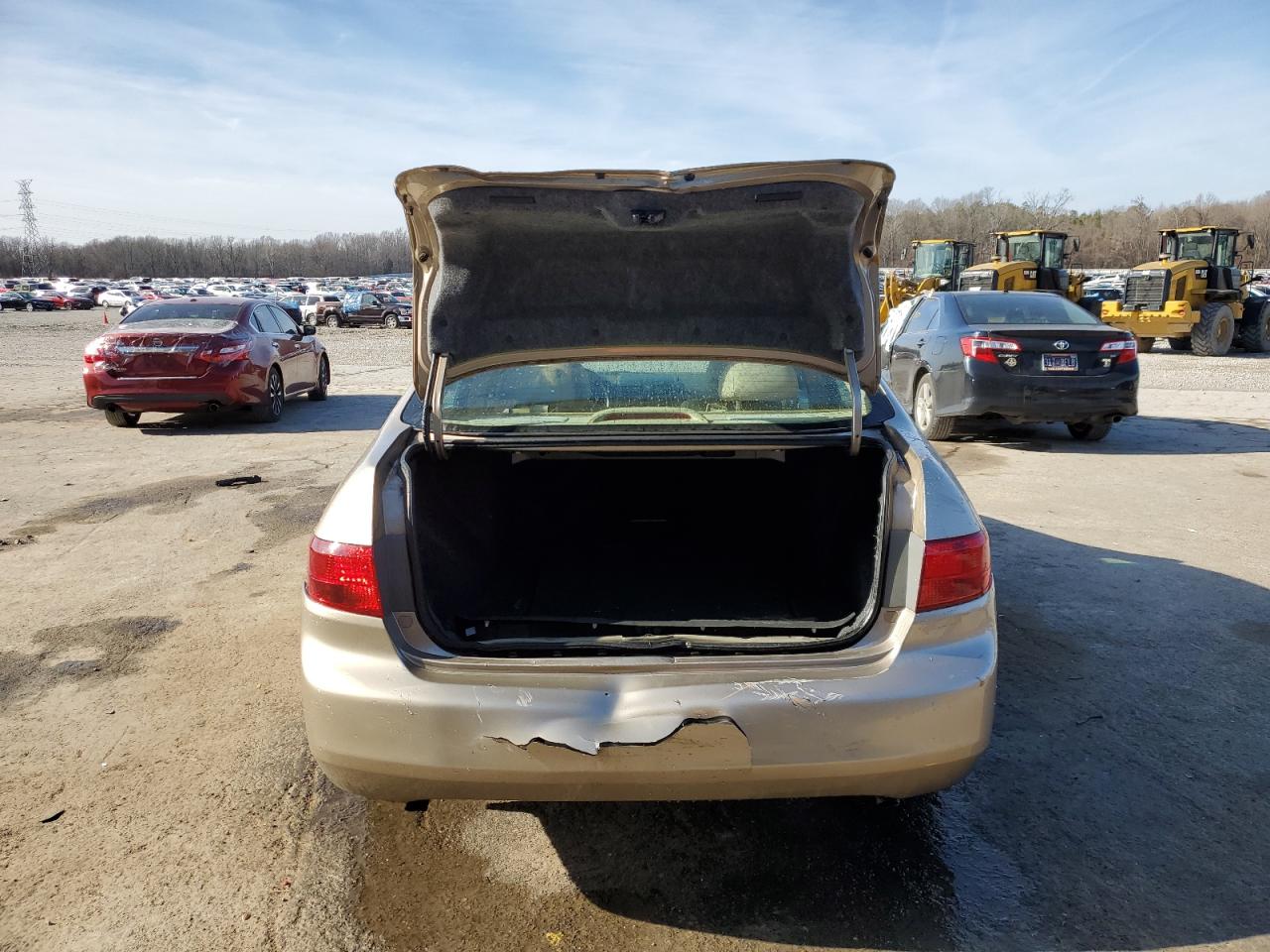 2005 Honda Accord - Image 6