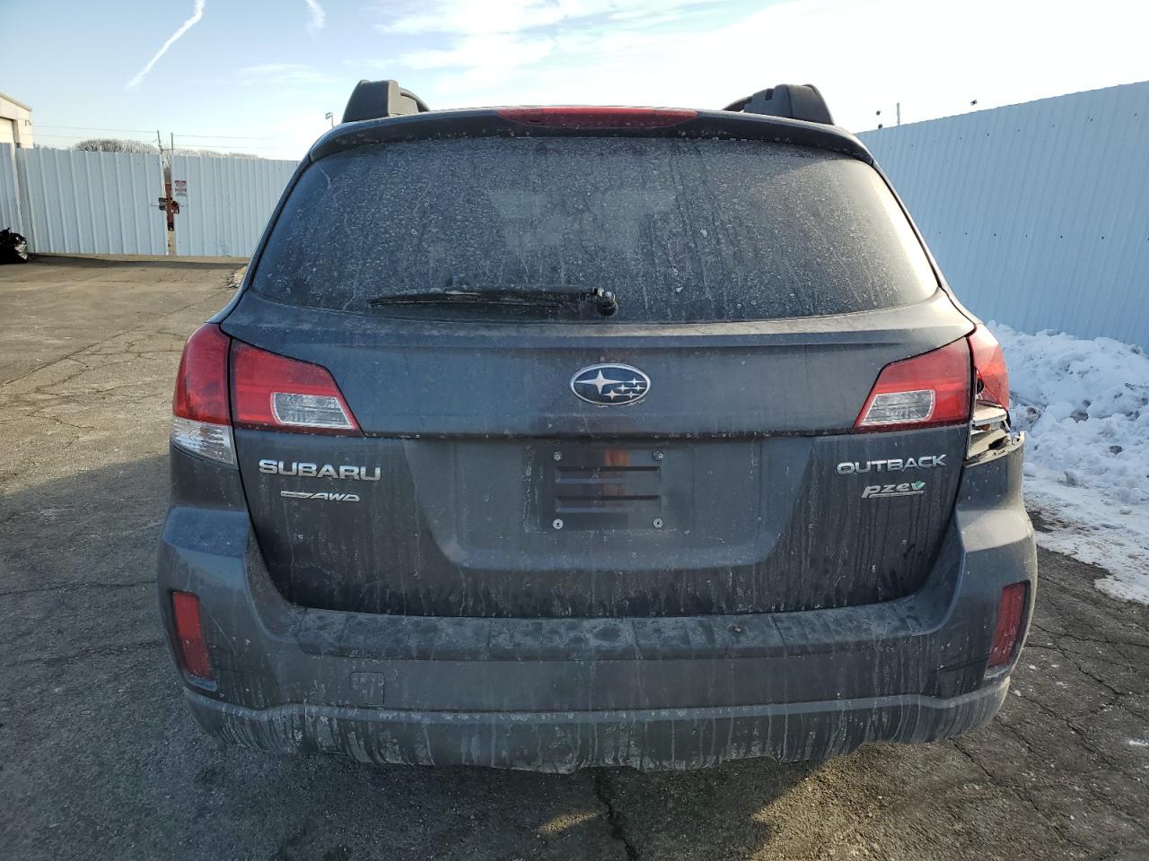 2013 Subaru Outback - Image 6