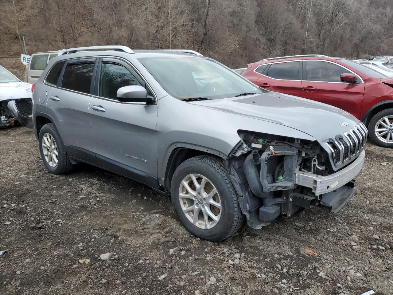 2015 Jeep Grand Cherokee - Image 4